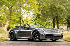 Porsche 911 CARRERA