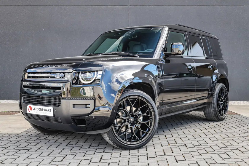 Land Rover Defender