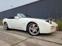 Porsche 944