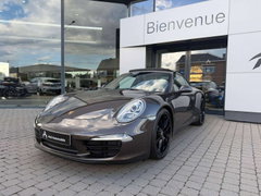 Porsche 911 CARRERA