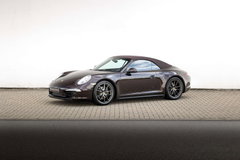 Porsche 911 CARRERA