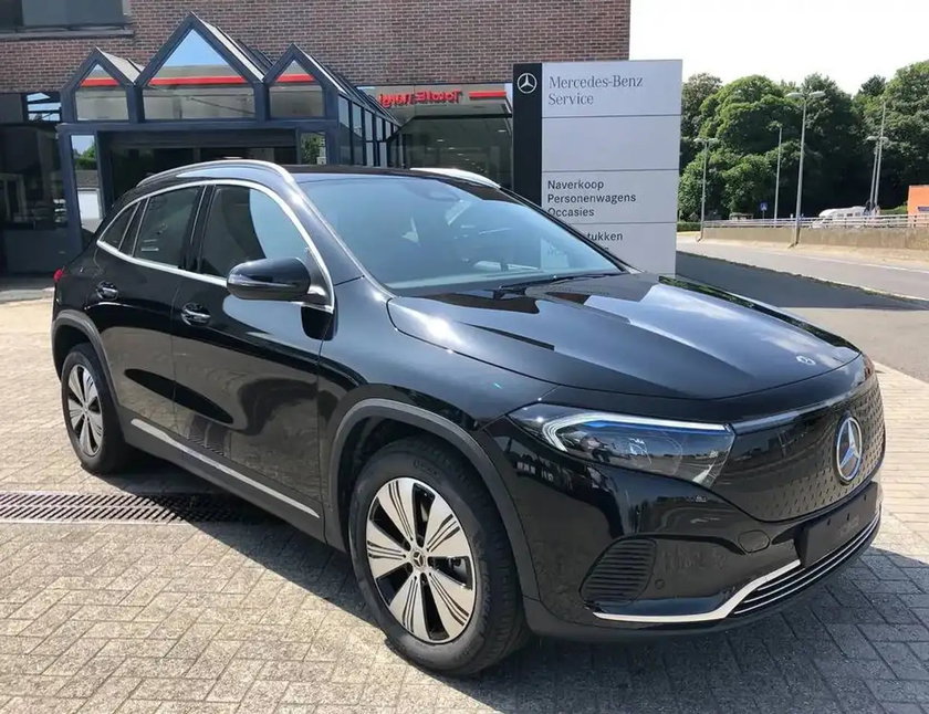 Mercedes EQA
