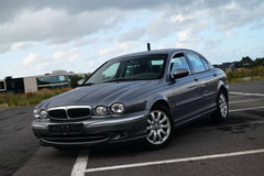 Jaguar X-Type