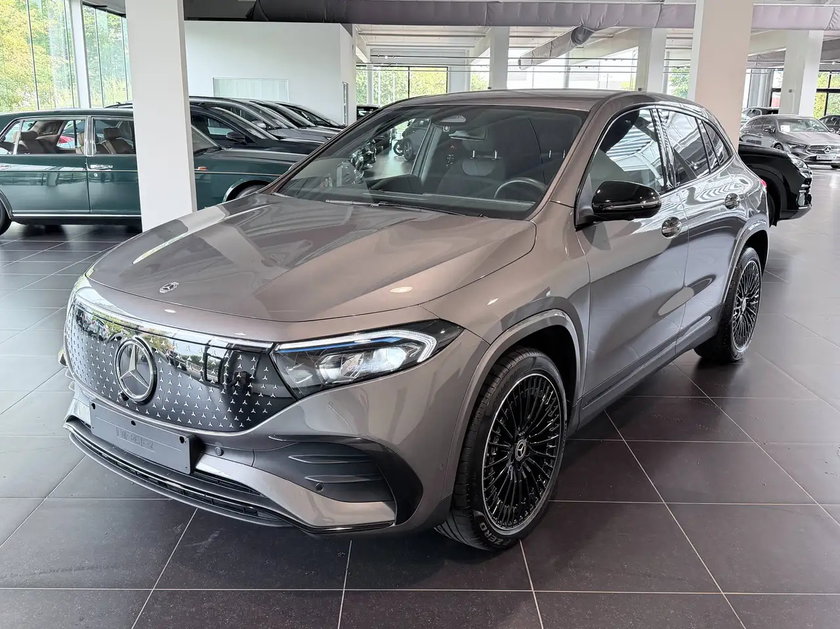 Mercedes EQA