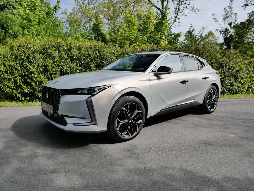 DS DS4