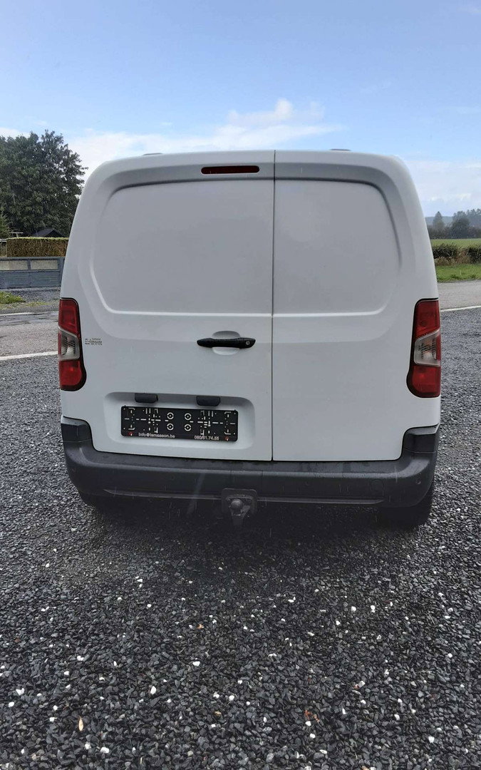 Image 4