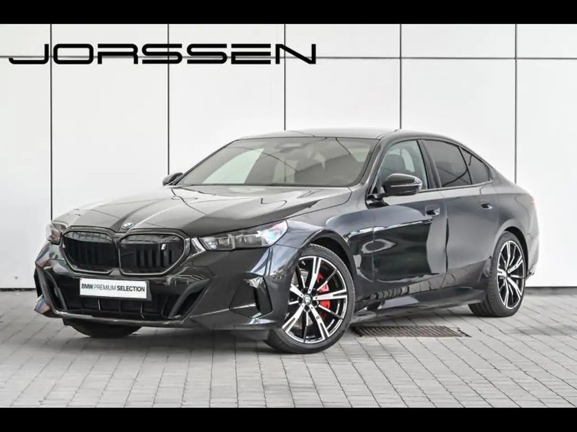BMW i5