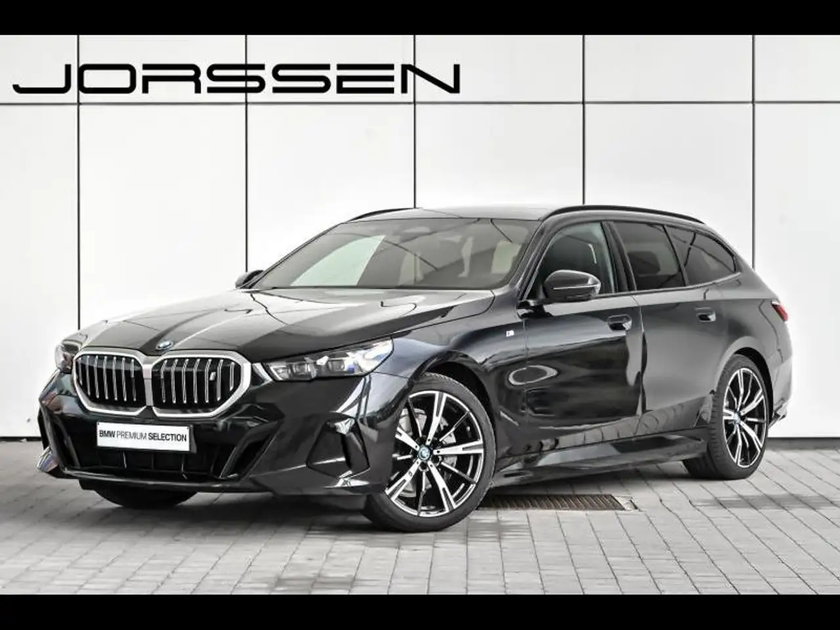 BMW i5