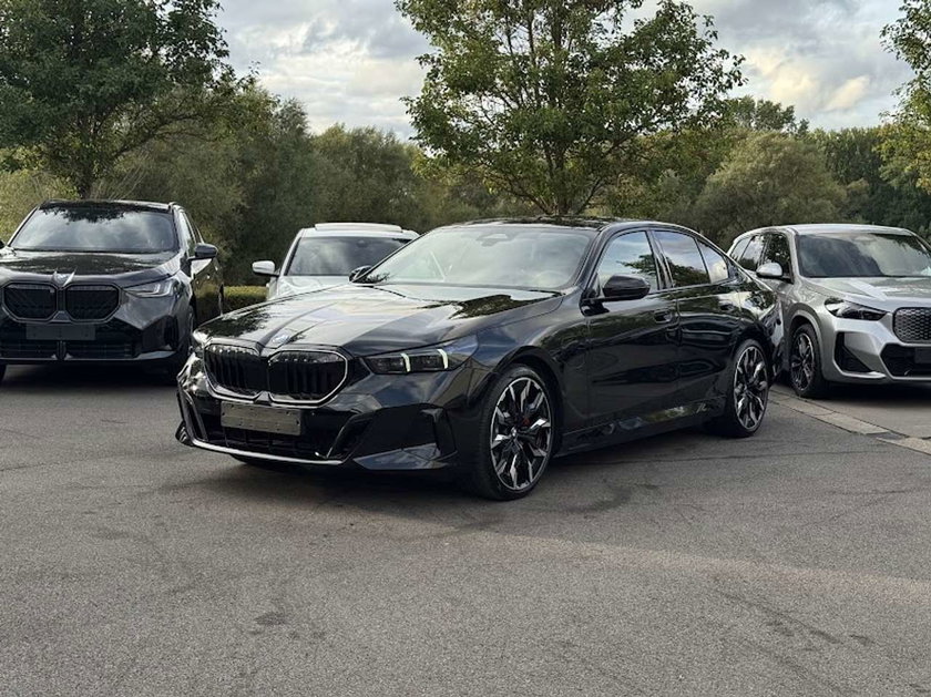 BMW 530