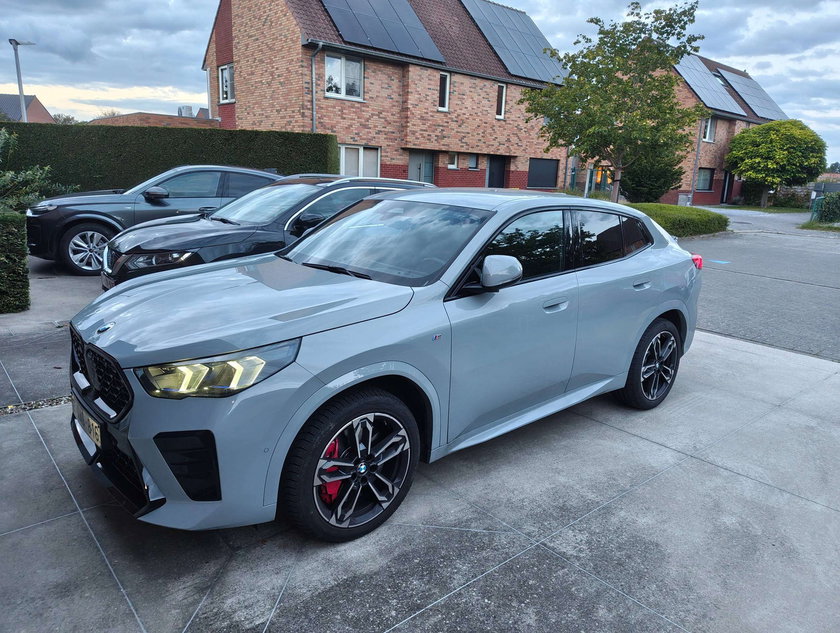 BMW X2