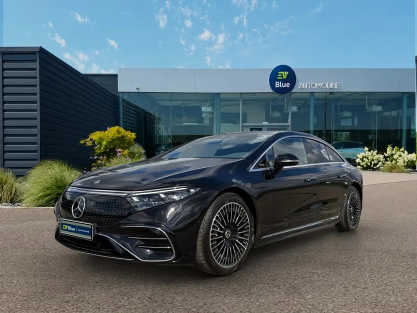 Mercedes EQS