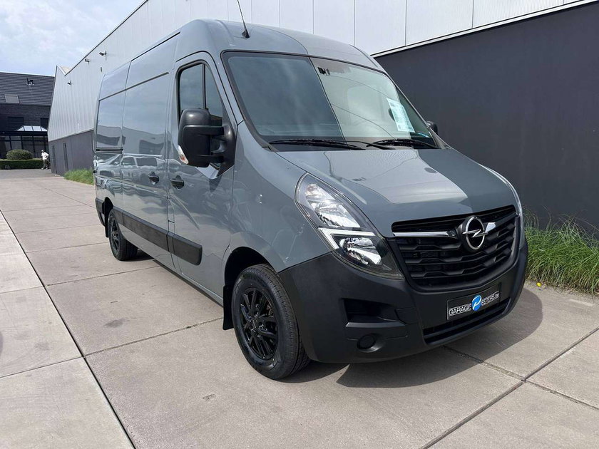 Opel Movano