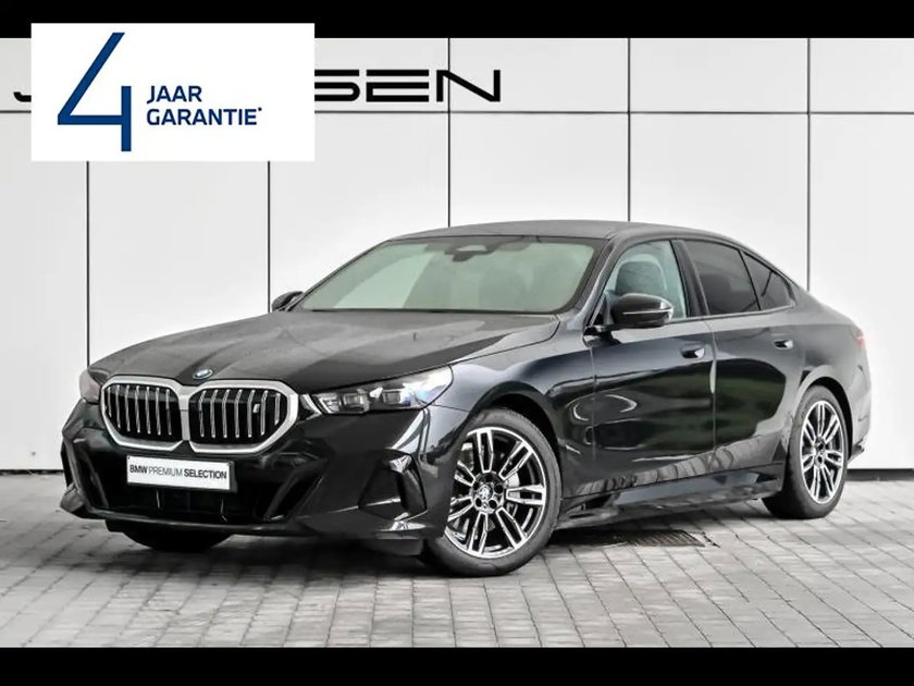 BMW i5