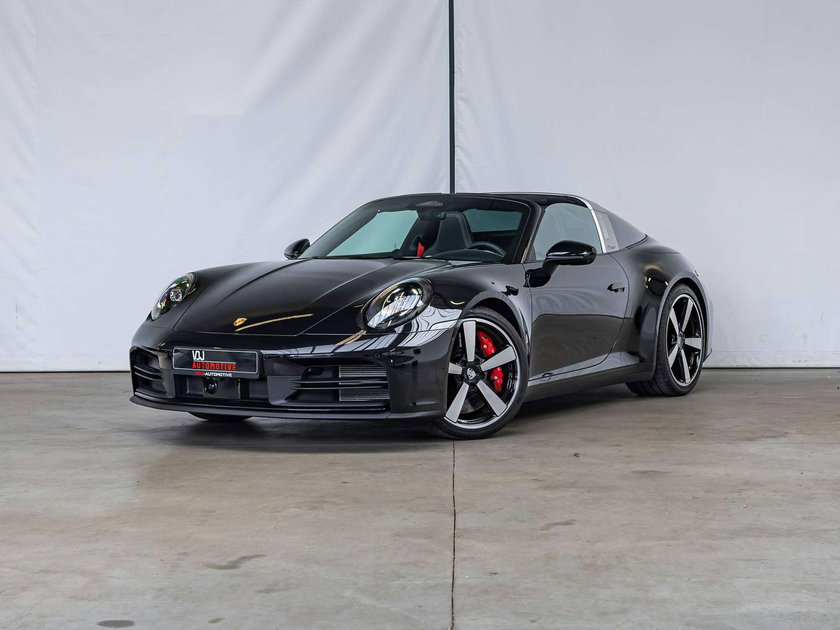 Porsche 992