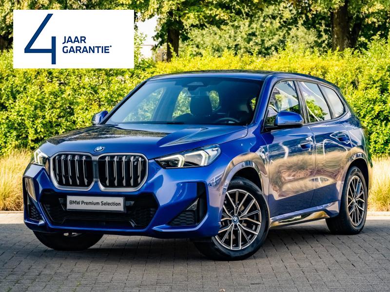 BMW iX1