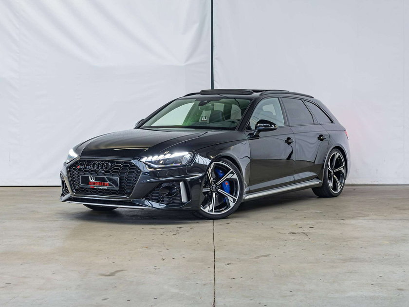 Audi RS4