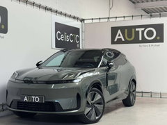 Lynk & Co 08
