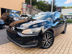Volkswagen Golf SW