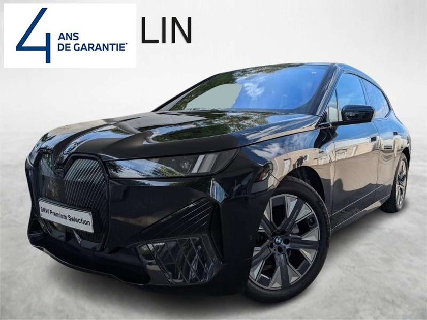 BMW iX
