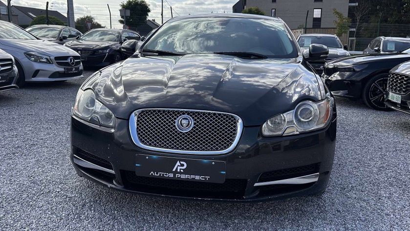 Jaguar XF