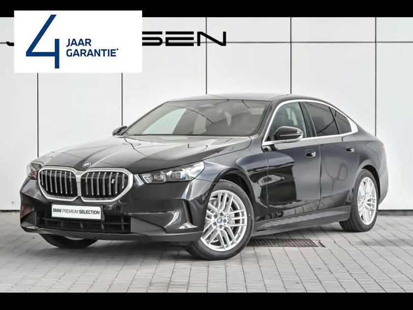 BMW i5