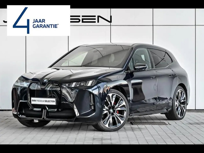 BMW iX