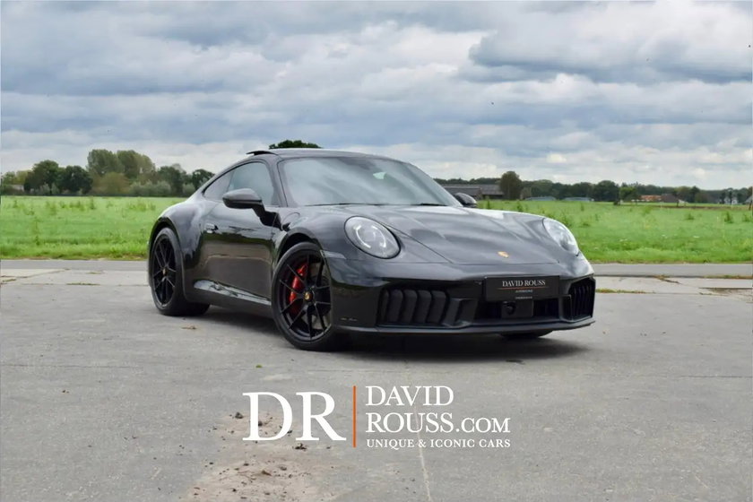 Porsche 992