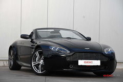 Aston Martin V8 VANTAGE ROADSTER