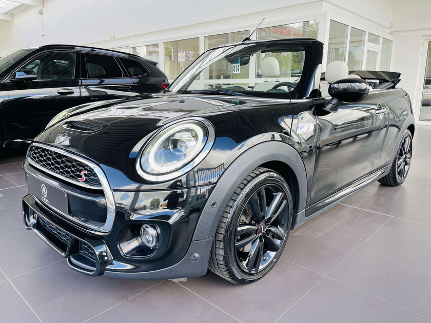 MINI Cabrio