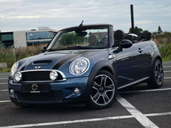 MINI Cabrio
