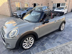 MINI Cabrio
