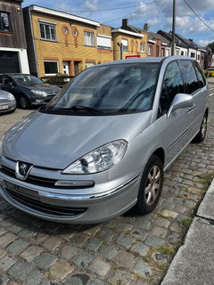 Peugeot 807