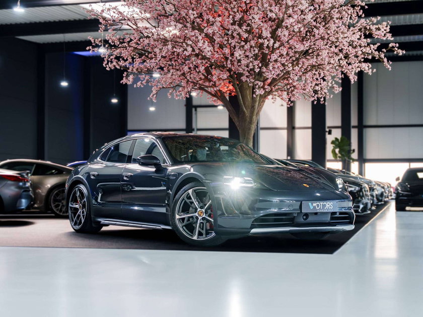 Porsche Taycan