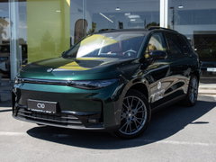 Leapmotor C10