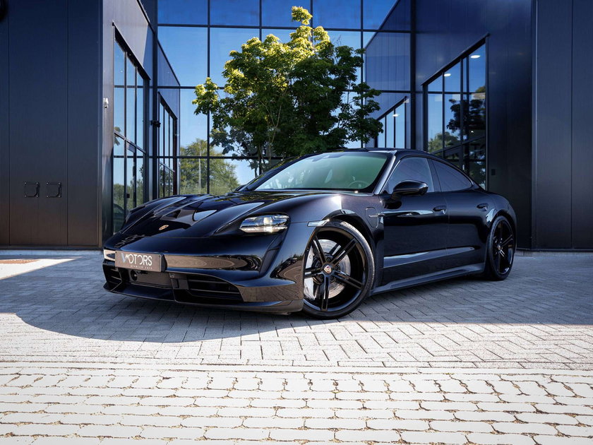 Porsche Taycan