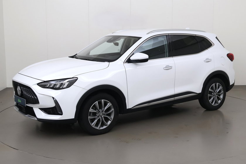 MG HS