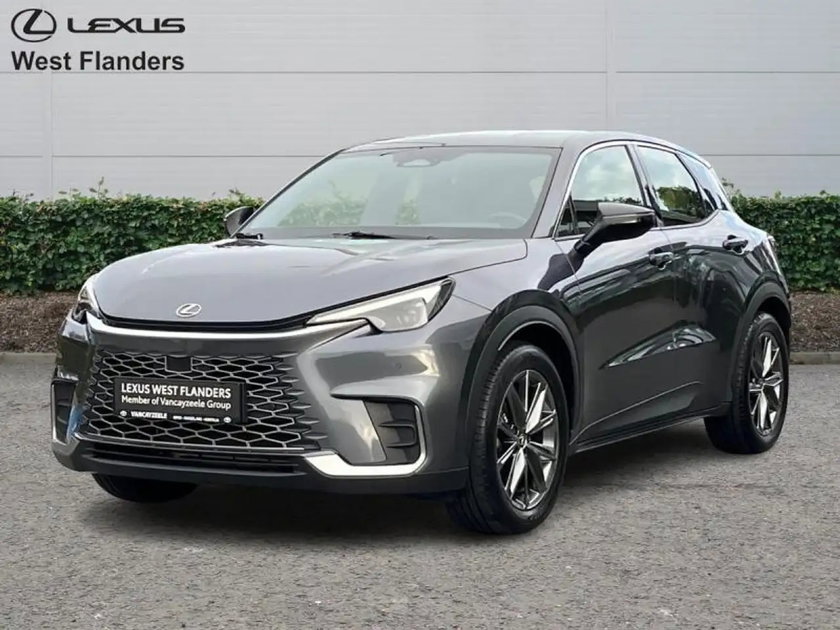 Lexus LBX