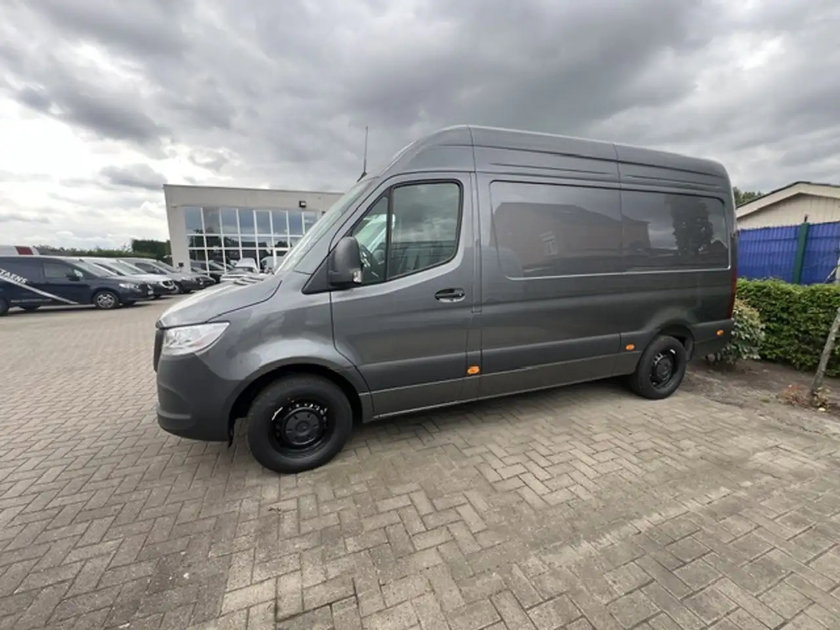 Mercedes Sprinter