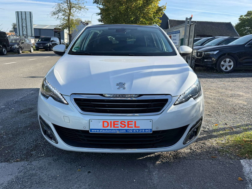 Peugeot 308