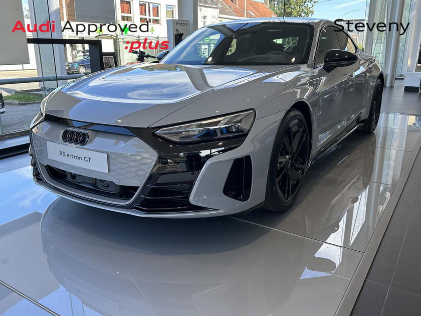 Audi E-tron GT
