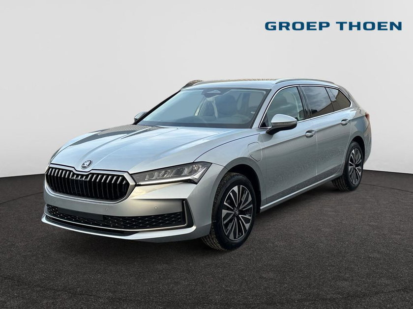 Skoda Superb Combi