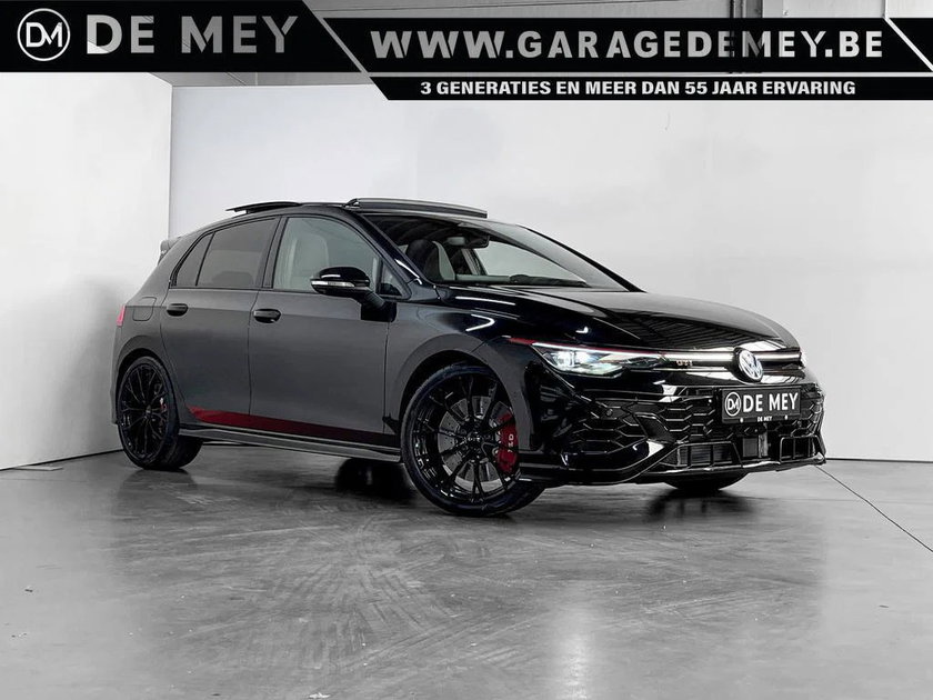Volkswagen Golf GTI