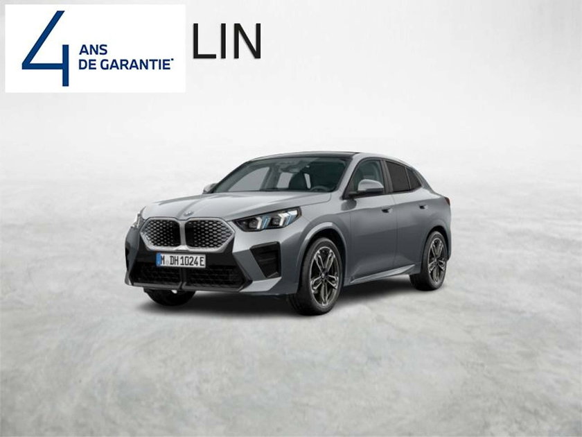 BMW IX2