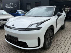 Lynk & Co 08
