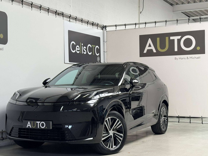 Lynk & Co 08