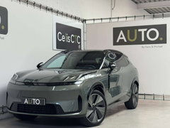 Lynk & Co 08