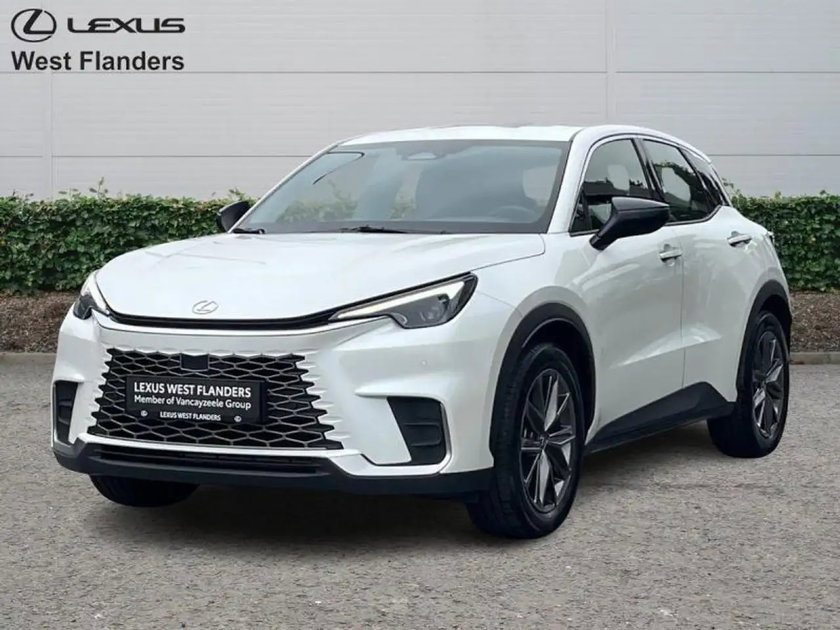Lexus LBX