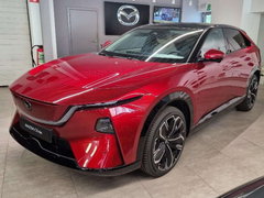 Mazda CX-6e