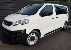 Peugeot Traveller