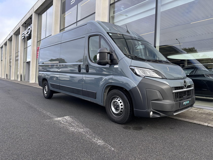 Opel Movano